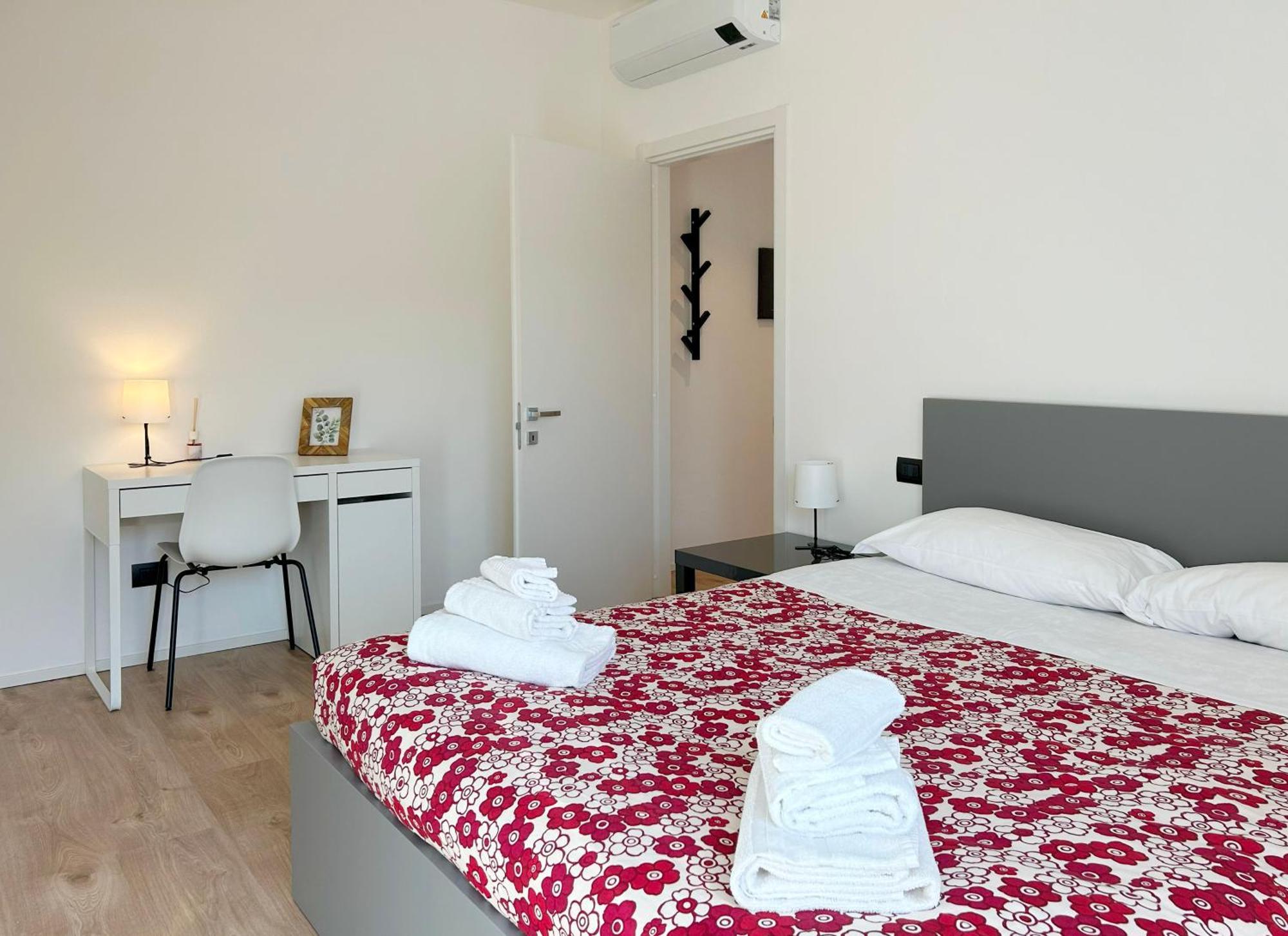 Lecco Lakefront Retreat Екстериор снимка