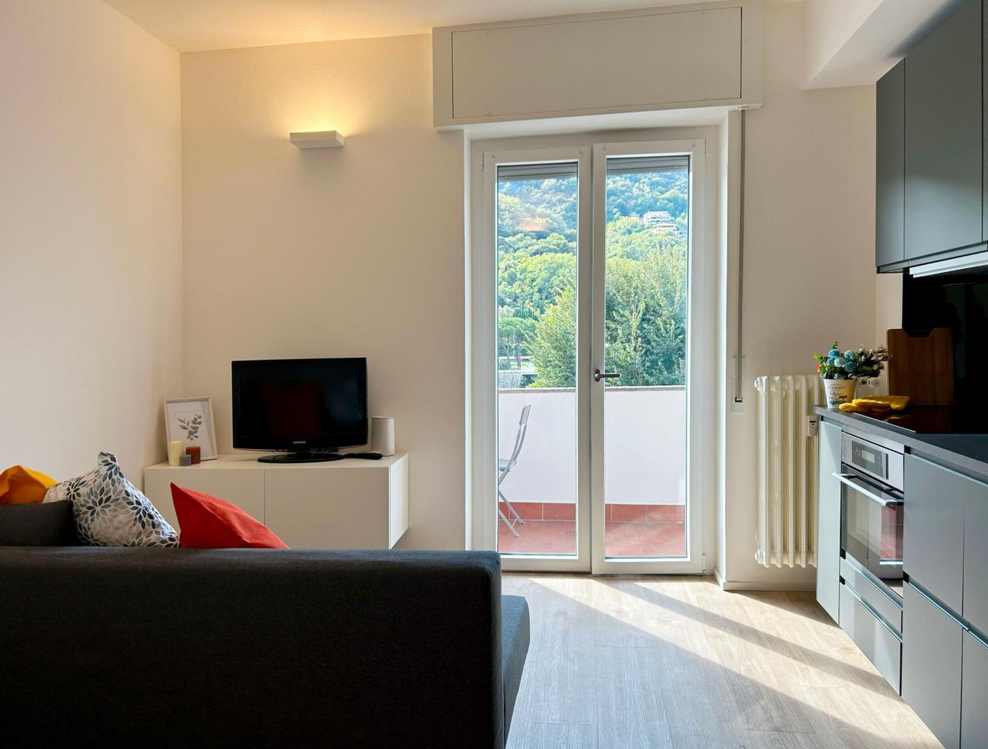 Lecco Lakefront Retreat Екстериор снимка